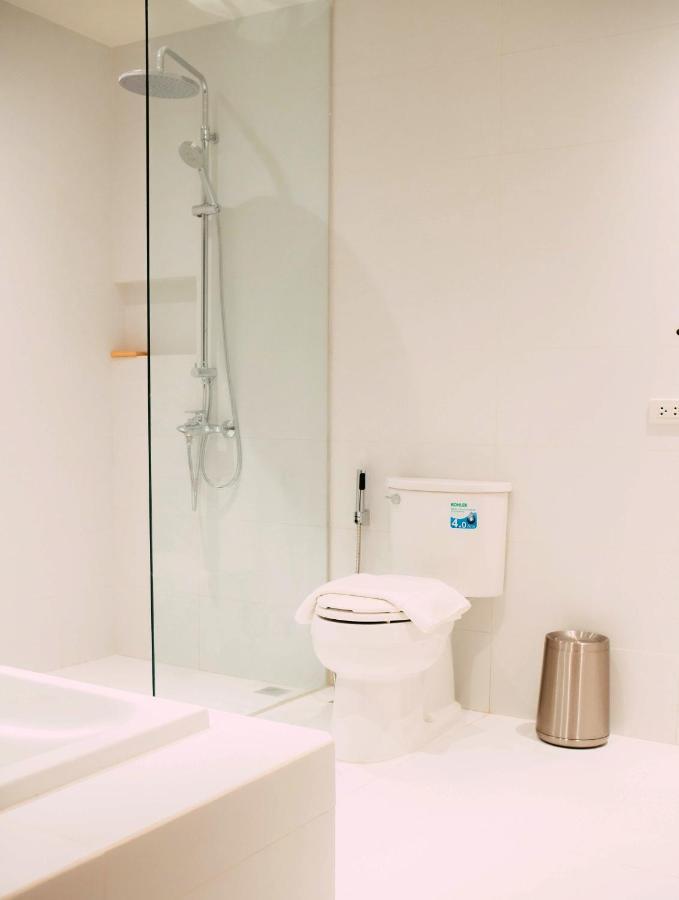 Harolds Hotel ケソンシティ エクステリア 写真