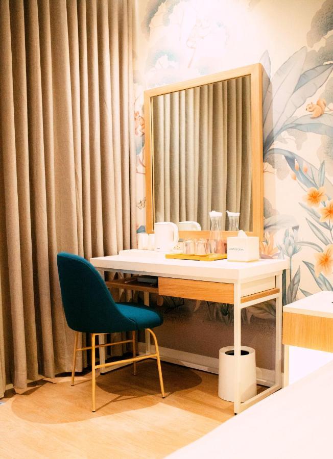 Harolds Hotel ケソンシティ エクステリア 写真