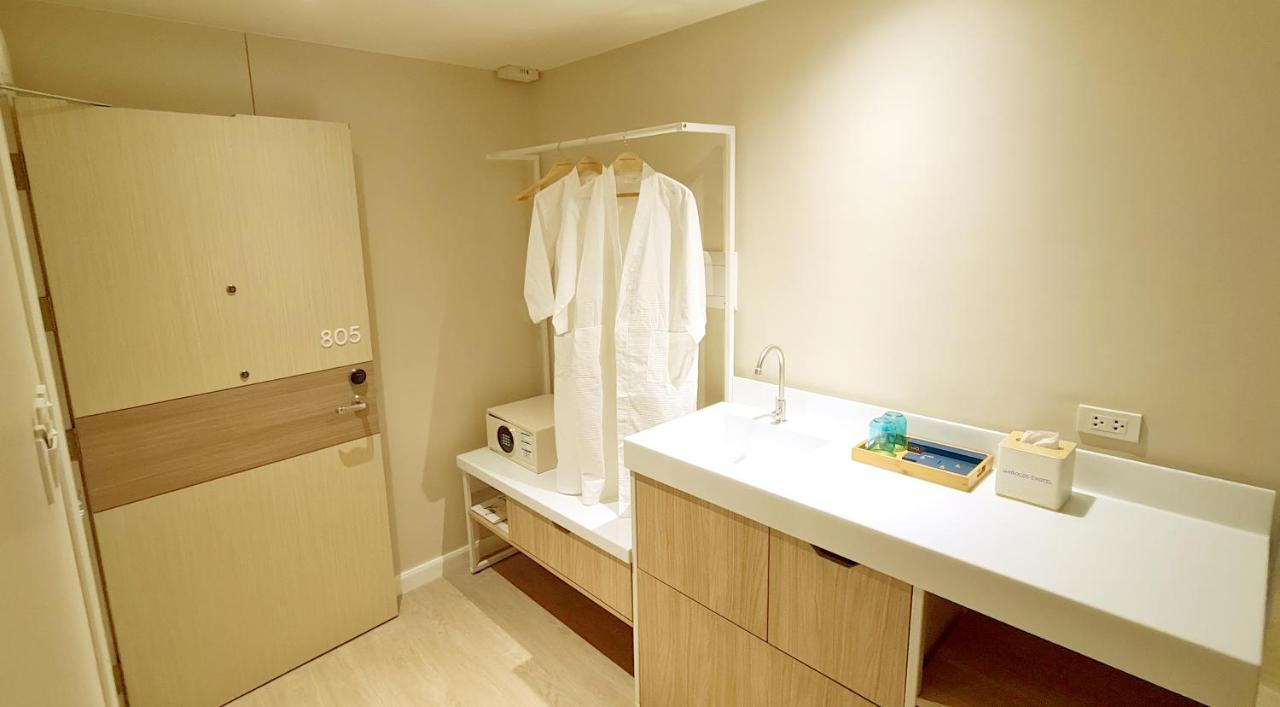Harolds Hotel ケソンシティ エクステリア 写真
