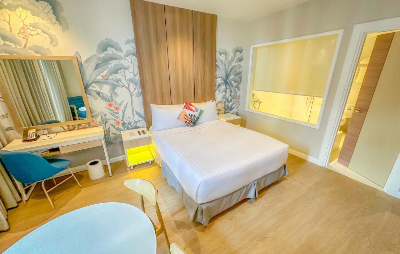 Harolds Hotel ケソンシティ エクステリア 写真